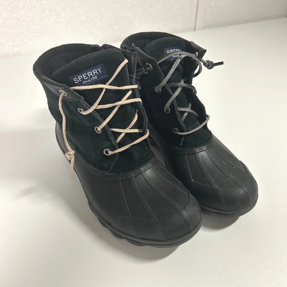 Sperry Women's US 5 Syren Gulf Duck Boots black‎ suede leather laces ankle boots